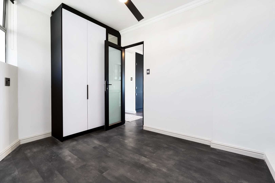 To Let 2 Bedroom Property for Rent in Green Point Western Cape